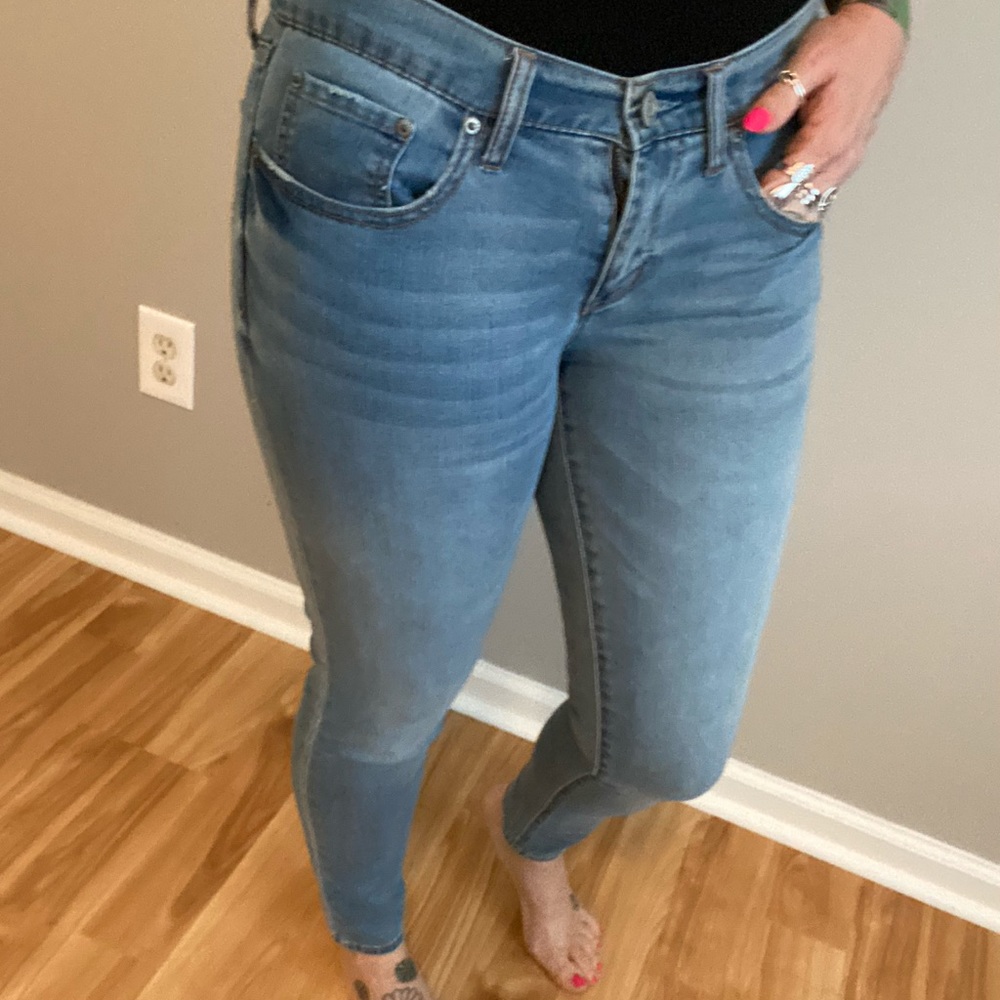 AéRopostale size 6 regular jagging
